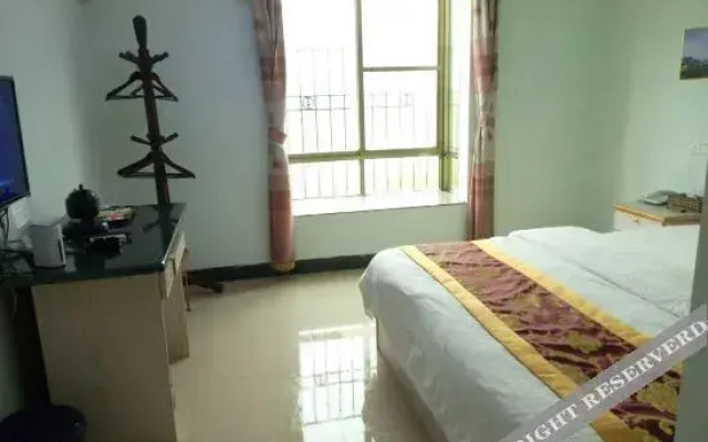 Xianghe Business Hotel