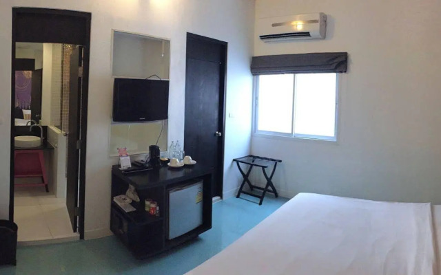 The Small Chiang Mai Hotel