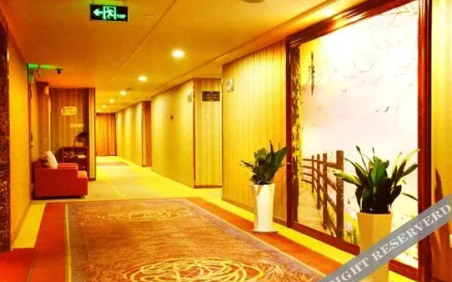 Jiangnan Business Hotel