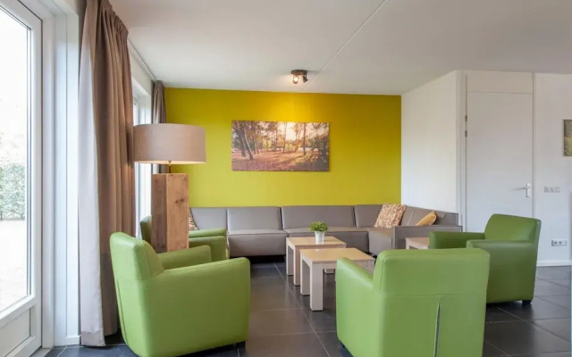 Luxurious Villa With ten Bathrooms, in Green Surroundings