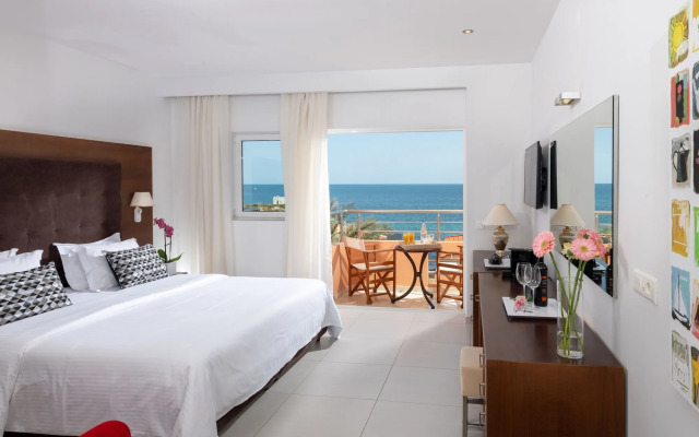 High Beach Hotel