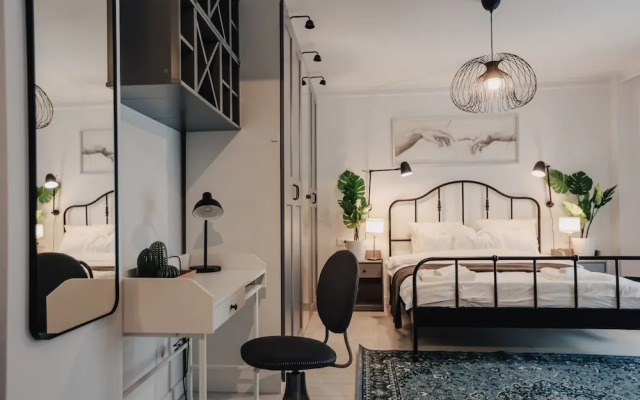 Dec Apartments
