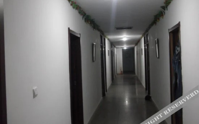Xinghe Hotel