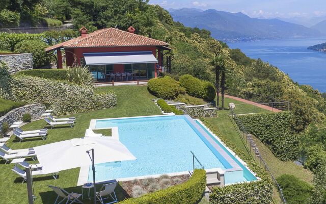 Villa Falcone 5 CAMERE 10 PAX