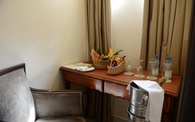Green Hills Hotel