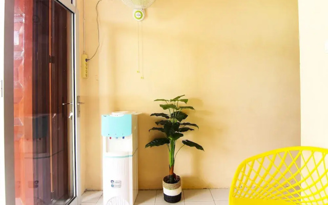 OYO 90900 Pagi Sore Residence