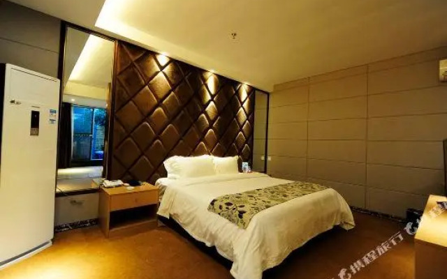 Royal Membership Holidays Hotel