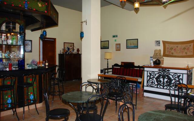 Kasteli Suites
