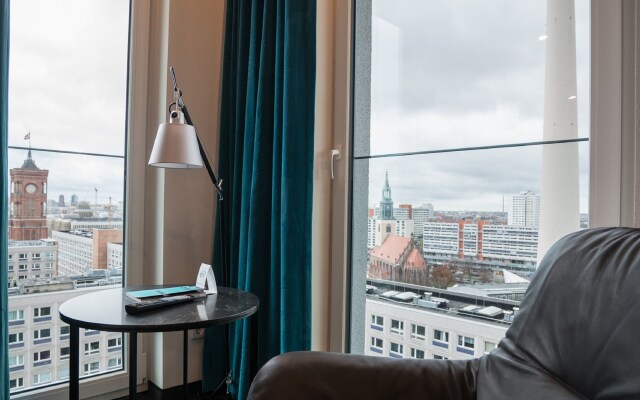 Motel One Berlin - Alexanderplatz