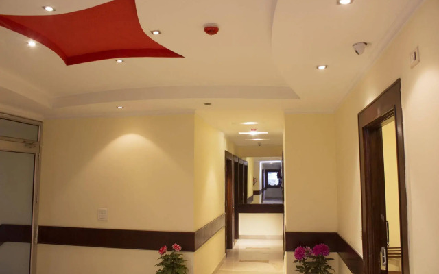 Fabhotel Broadway Inn Nehru Place