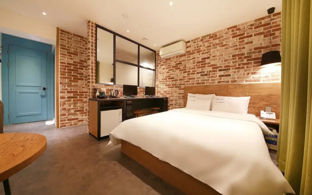 Hotel Bella