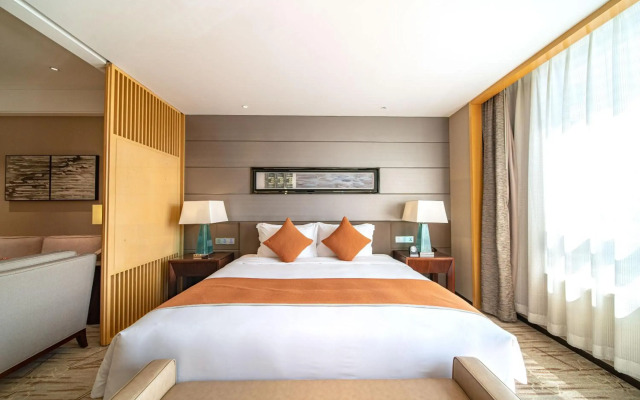 Отель Swissôtel Guangzhou