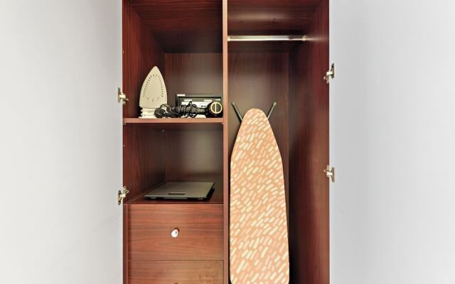 Stonetree - Spacious 2 BR - Near Beach