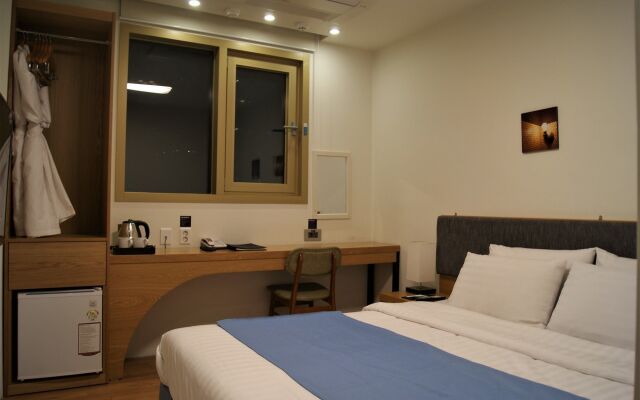 Chisun Hotel Seoul Myeongdong 