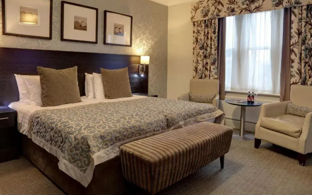 The Norfolk Royale Hotel