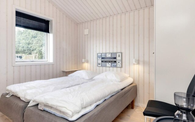 4 Star Holiday Home in Vaeggerlose