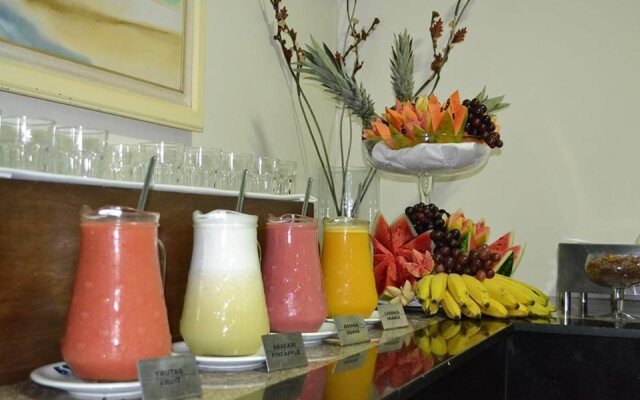 Dimas Lessa Hotel