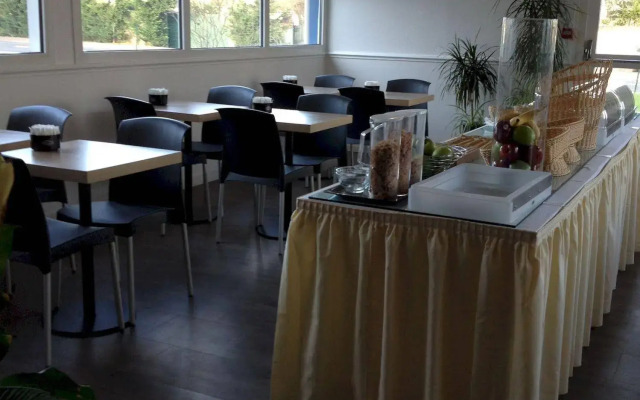 Budget Hotel - Melun Sud Dammarie Les Lys
