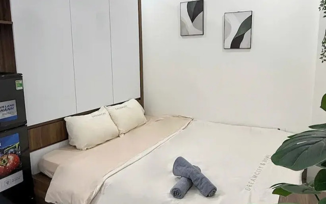 Hera West Lake Apartment