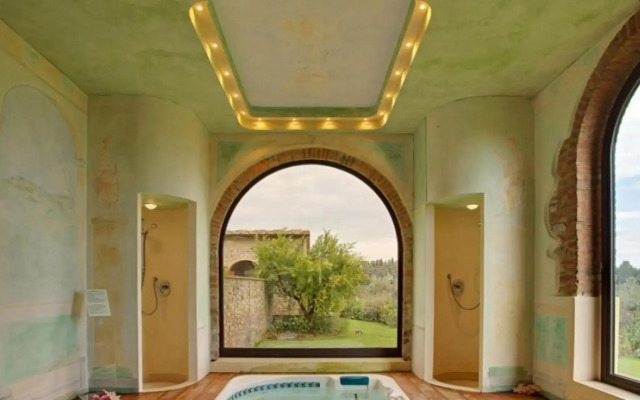 Luxury Villa 20 Beds Pool Jacuzzi Wellness Area-villa Incanto