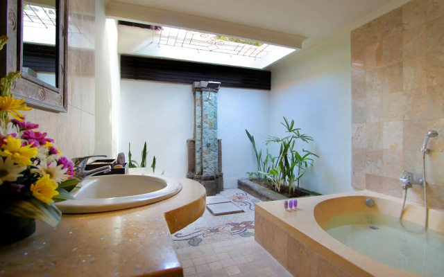 Tonys Villas & Resort