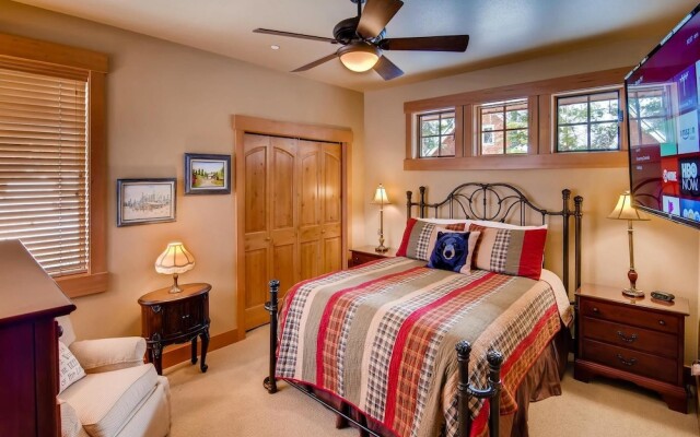 4,000sqft Private Luxury Home Htd Game Rm & Kids Bonus Rm Hot Tub