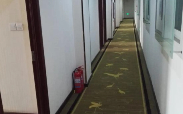 Super 8 Hotel (Zhangjiawan)