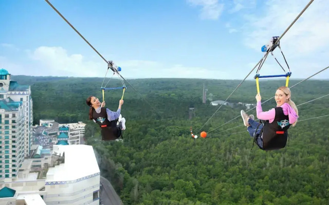 Fox Tower at Foxwoods