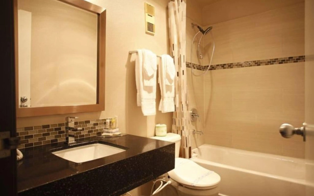 Redac Gateway Hotel In Torrance