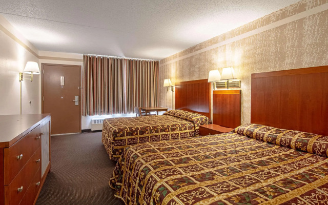 Devils Lake Inn By OYO Near Devils Lake Regional Airport