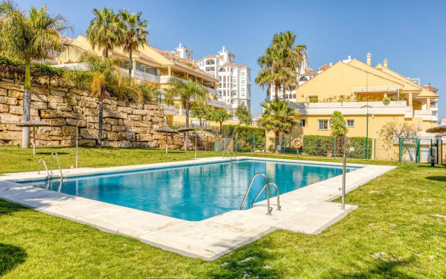 Marvellous Apartment with Great Terrace (PA 1-6)