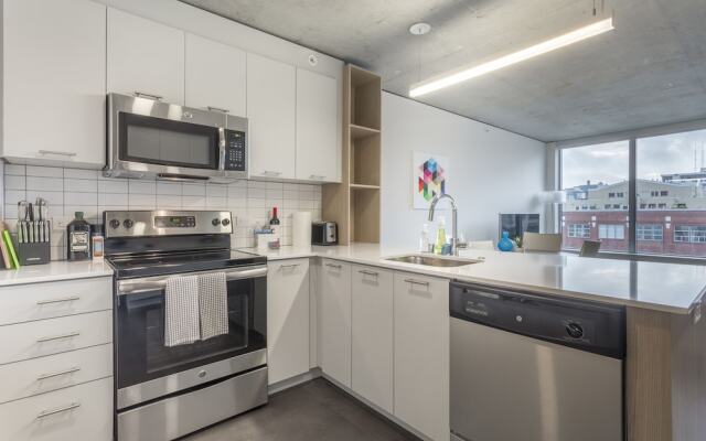 Domicile Suites at Cove