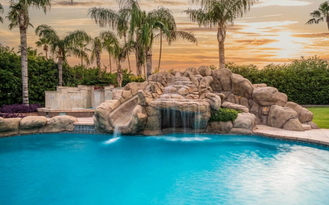 Paradise Valley Villa w/ Luxe Pool & Outdoor Games