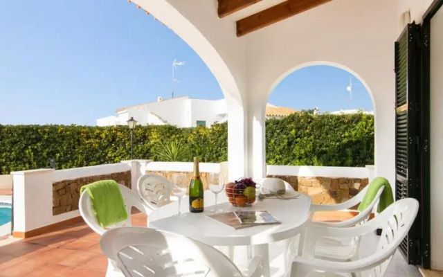 Villa Es Xalet des Nayveni