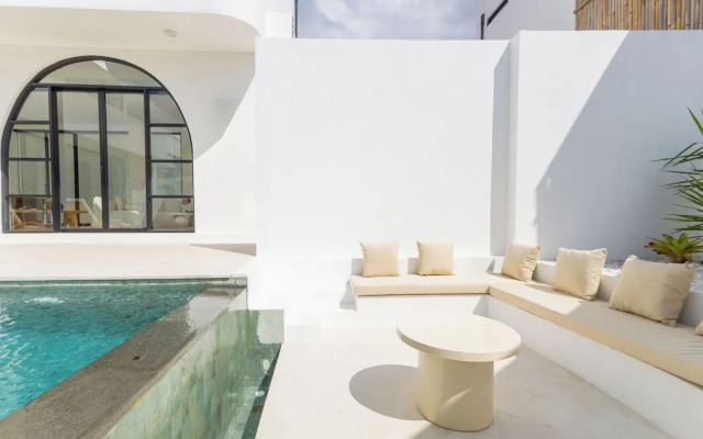 Villa Kalia 4BR Private Villa in Berawa