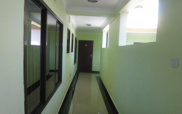 Way Side Hotel