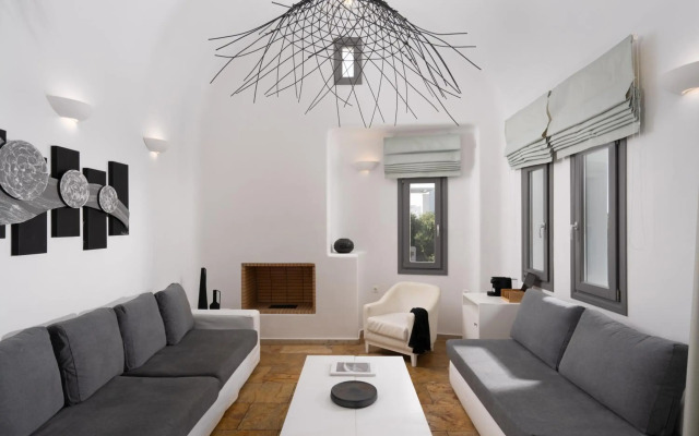 Santorini Princess Presidential Suites