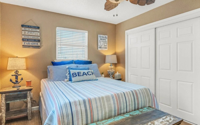 Stunning Beach House With Firepit&grill