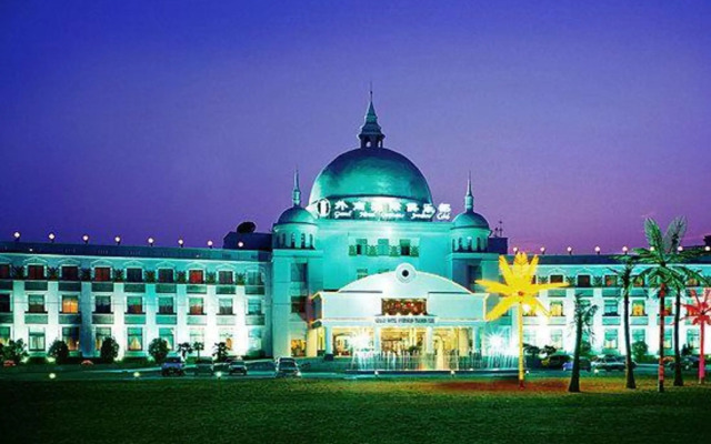 Grand Hotel Overseas Traders Club
