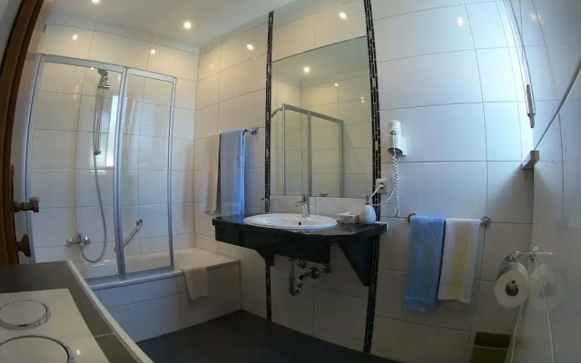 Rothsee Hotel