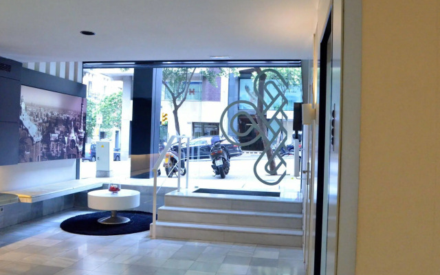 Atenea Rekord Suites