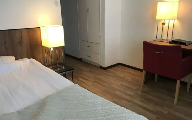 Strand City Hotell
