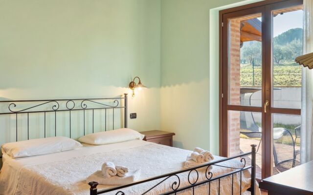 Lavish Holiday Home in Marsciano With Swimming Pool