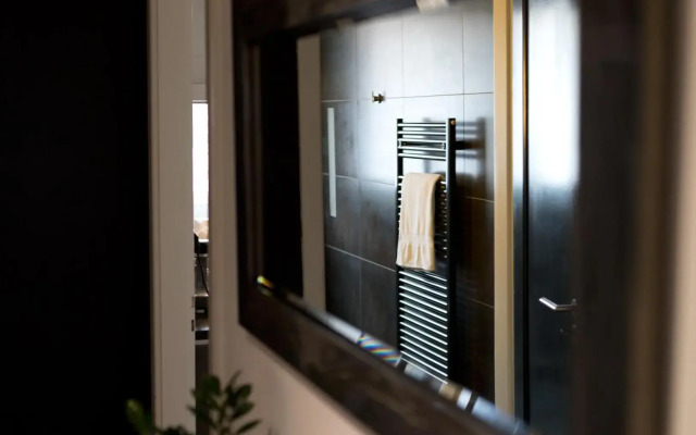 Special Retreat Apartment & Home-Office & Workplace