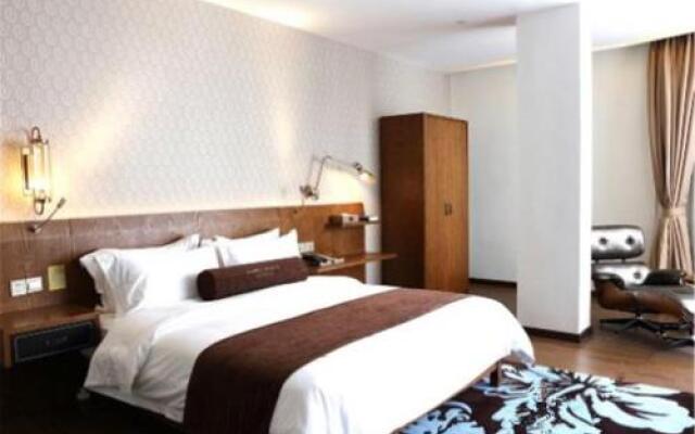 Wanfei Hotel (Longjiang Convention and Exhibition Center, Shunde, Foshan)
