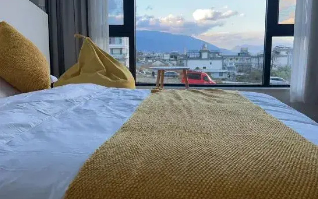 Dali Ancient City Wildcast Yunyue Homestay