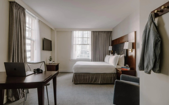 Club Quarters Hotel Downtown, Houston