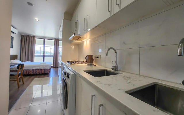 City Edge Dandenong Apartment Hotel