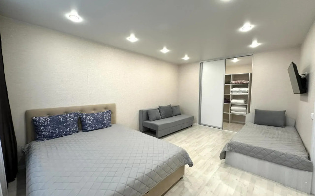 Compass (Компасс) на улице Валентины Трофимовой 13