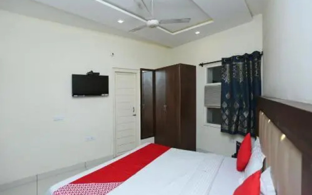 Green hotels and restaurant